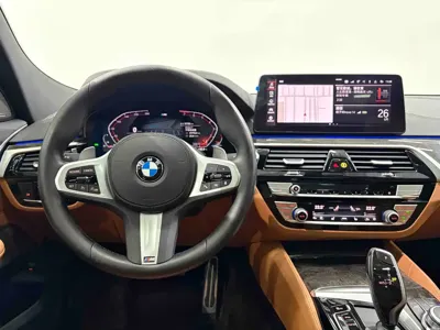 BMW 6 Series GT 2022, 51000 км, за 249800 CNY - фото 9