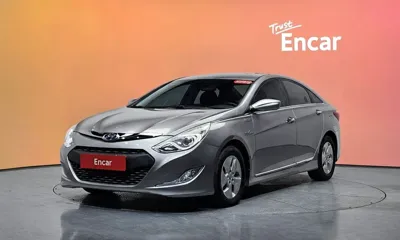 Hyundai Sonata · 2013 год