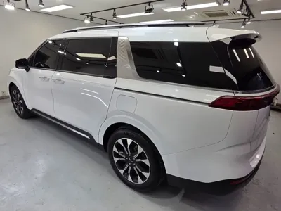 Kia Canival 2023, 175937 км, за 24980000 KRW - фото 6