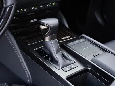 Lexus ES 2020, 39500 км, за 259600 CNY - фото 15