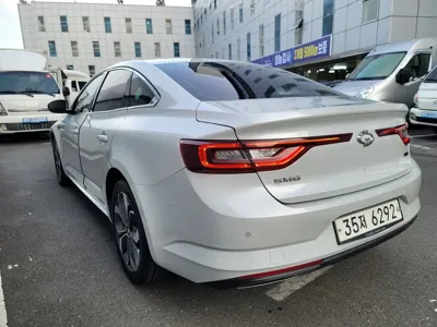 Renault-KoreaSamsung SM6 2019, 70241 км, за 9000000 KRW