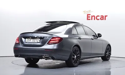 Mercedes-Benz E-Class 2017, 79569 км, за 19300000 KRW - фото 2