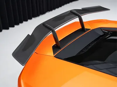 Lamborghini Huracán 2023, 9000 км, за 2077700 CNY - фото 8