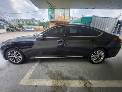 Hyundai Genesis 2015, 183130 км, за 7500000 KRW