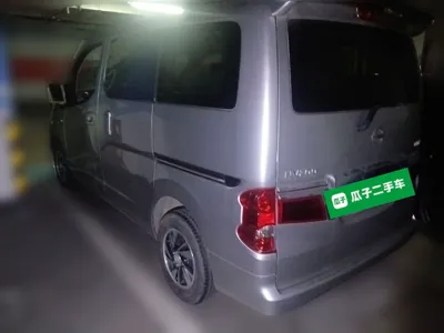 Nissan NV200 2018, 82400 км, за 74807.2 CNY