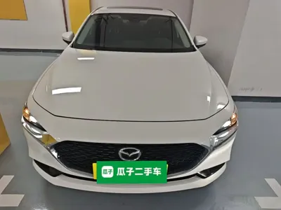 Mazda 3 Axela 2021, 75700 км, за 62699 CNY