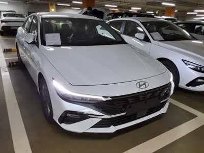 Hyundai Avante · 2026 год