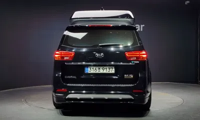 Kia Canival 2020, 60913 км, за 19000000 KRW