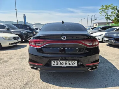 Hyundai Grandeur 2019, 114992 км, за 10400000 KRW
