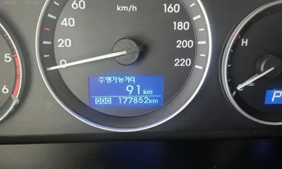 Hyundai Starex 2017, 177000 км, за 8300000 KRW - фото 13