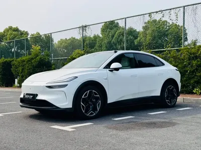 ONVO ONVO L60 · 2025 год