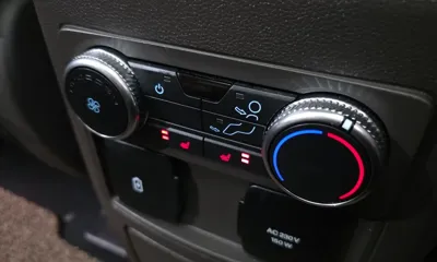 Ford Explorer 2022, 18454 км, за 38490000 KRW - фото 34