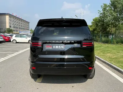 Land Rover Discovery 2021, 24000 км, за 379799 CNY