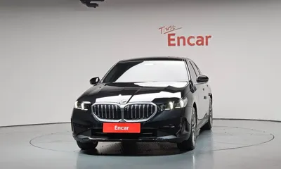 BMW 5-Series 2025, 8318 км, за 58900000 KRW