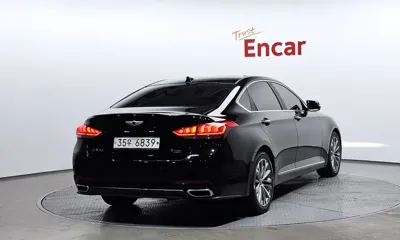 Hyundai Genesis 2015, 144916 км, за 9900000 KRW