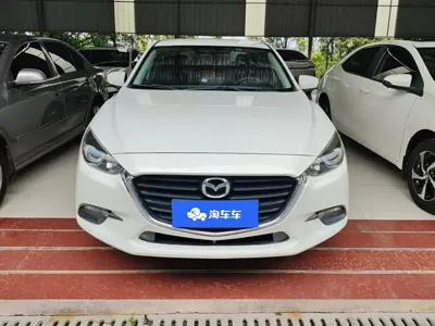 Mazda 3 Axela 2017, 105000 км, за 38700 CNY