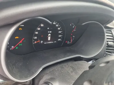 Kia Sorento 2013, 123880 км, за 7500000 KRW