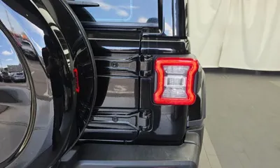 Jeep Wrangler 2021, 40740 км, за 40800000 KRW - фото 23