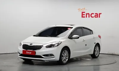 Kia K3 · 2014 год