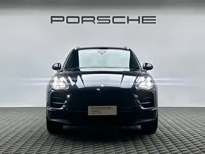 Porsche Macan 2019, 33000 км, за 198000 CNY