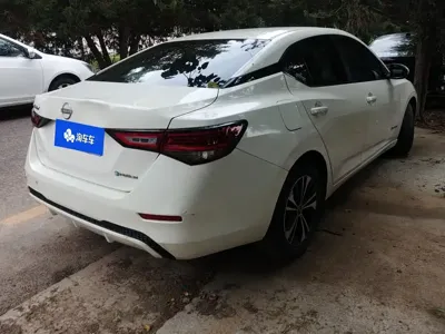 Nissan Sylphy 2023, 64100 км, за 54000 CNY - фото 3