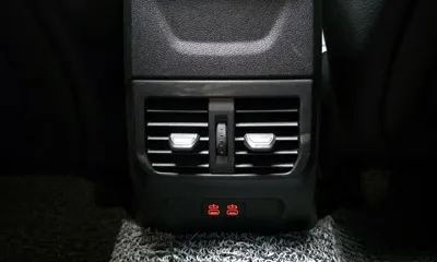 BMW 1-Series 2024, 20207 км, за 23900000 KRW - фото 31