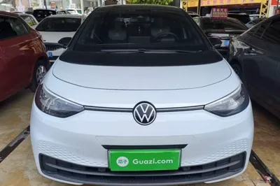 Volkswagen ID.3 2023, 41600 км, за 89019.41 CNY