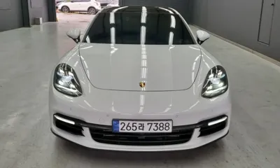 Porsche Panamera · 2018 год