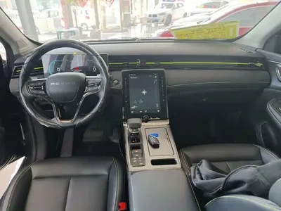 Roewe RX5 New Energy 2022, 13700 км, за 63200 CNY - фото 10
