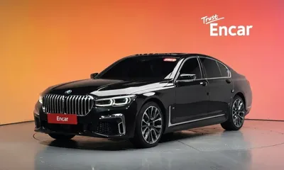 BMW 7-Series · 2022 год