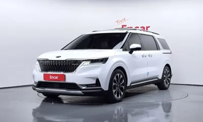 Kia Canival · 2021 год