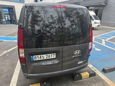 Hyundai Staria 2025, 5000 км, за 32000000 KRW - фото 8