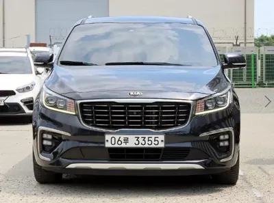 Kia Canival · 2019 год