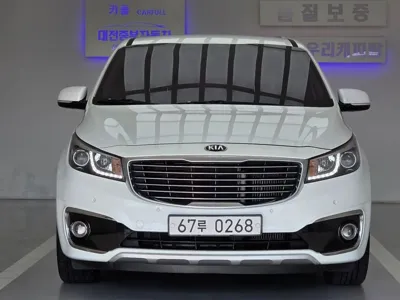 Kia Canival · 2017 год