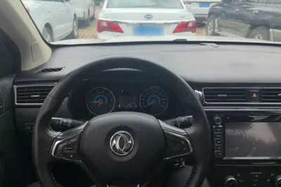 Dongfeng Fengon 580 2017, 126100 км, за 29081.71 CNY - фото 12