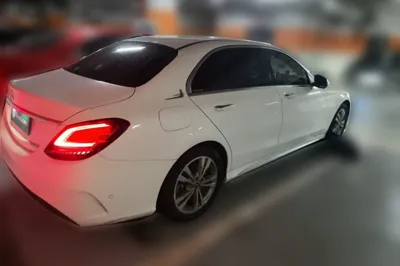Mercedes-Benz C-Class 2020, 95200 км, за 125795.78 CNY