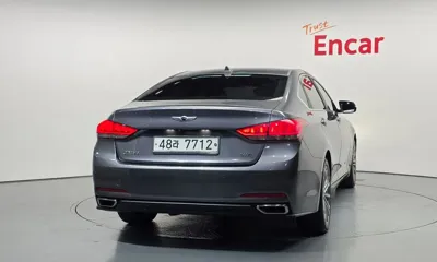 Hyundai Genesis 2015, 113502 км, за 11700000 KRW
