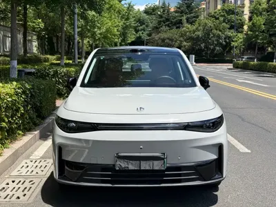 Leapmotor Leapmotor C10 2025, 12000 км, за 111800 CNY