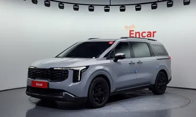 Kia Canival · 2025 год