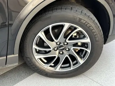 Lincoln Corsair 2022, 57500 км, за 115000 CNY - фото 34