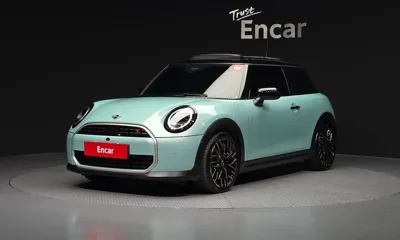 MINI Cooper · 2025 год