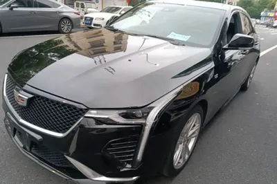 Cadillac CT4 · 2021 год