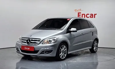Mercedes-Benz B-Class · 2009 год