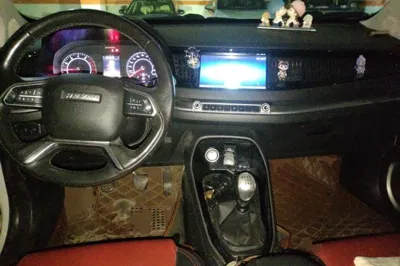 Haval H2s 2018, 70800 км, за 32399.12 CNY - фото 9