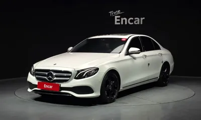 Mercedes-Benz E-Class · 2018 год