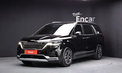 Kia Canival · 2023 год