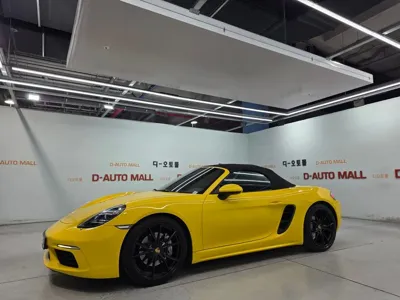 Porsche 718 · 2022 год