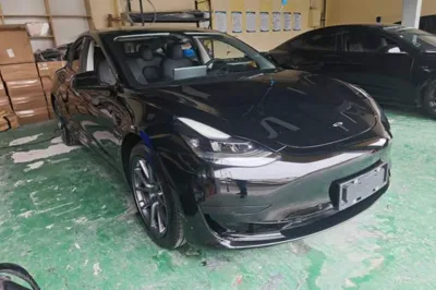 Tesla Model 3 2021, 142100 км, за 122730.54 CNY
