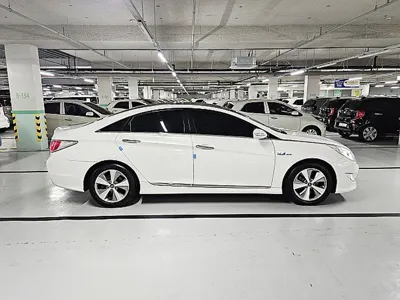 Hyundai Sonata 2012, 129008 км, за 6400000 KRW - фото 6