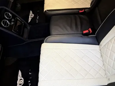 Bentley Flying Spur 2019, 40000 км, за 1020000 CNY - фото 19